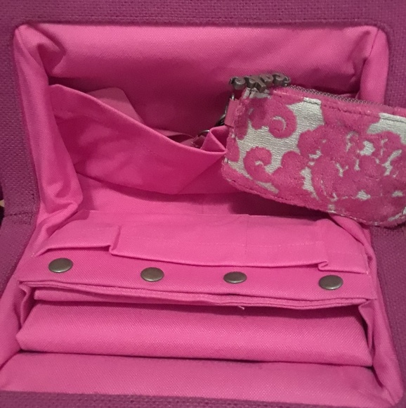 Petunia Pickle Bottom Raspberry Cream Cake clutch - Picture 3 of 7